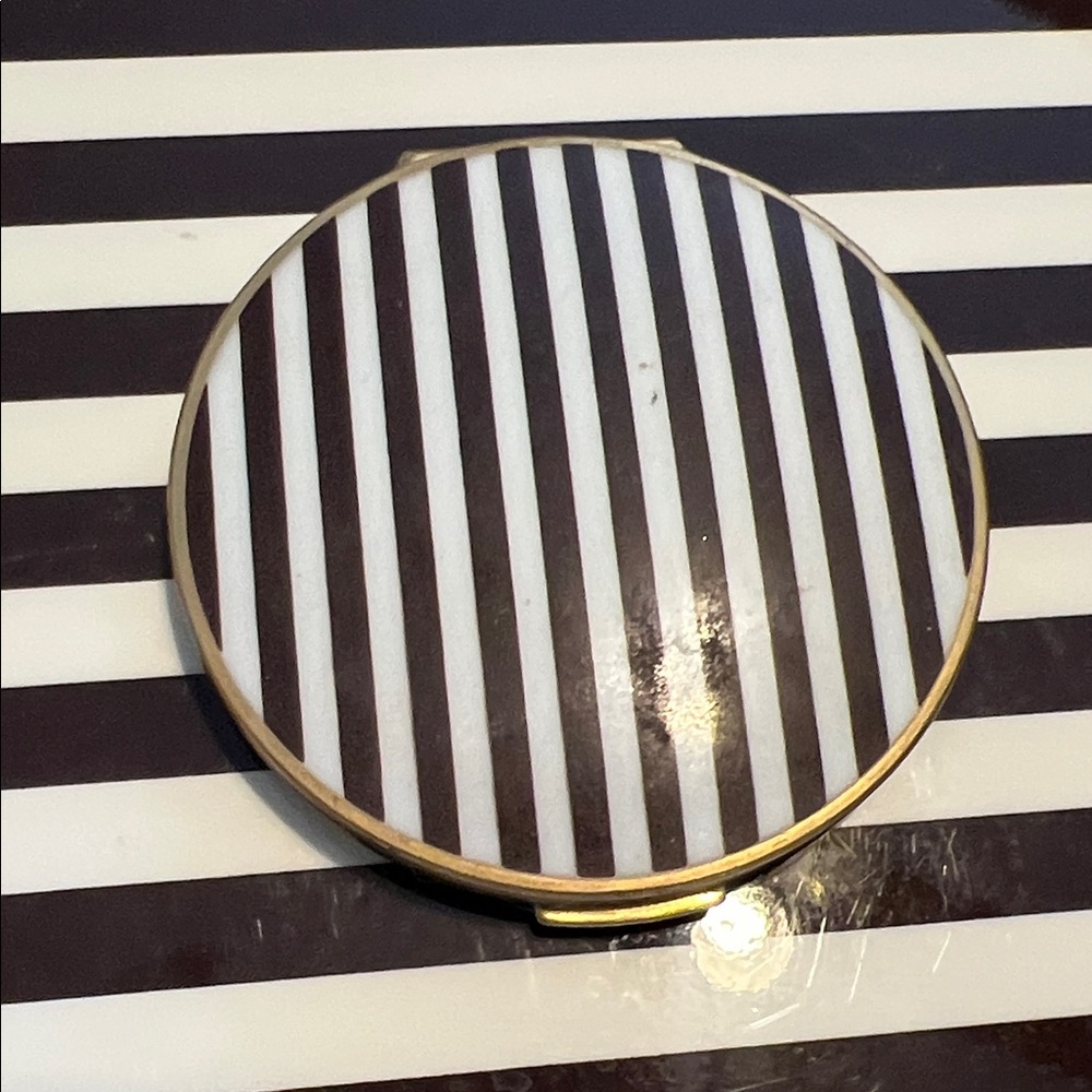 Henri Bendel vintage compact with mirror
